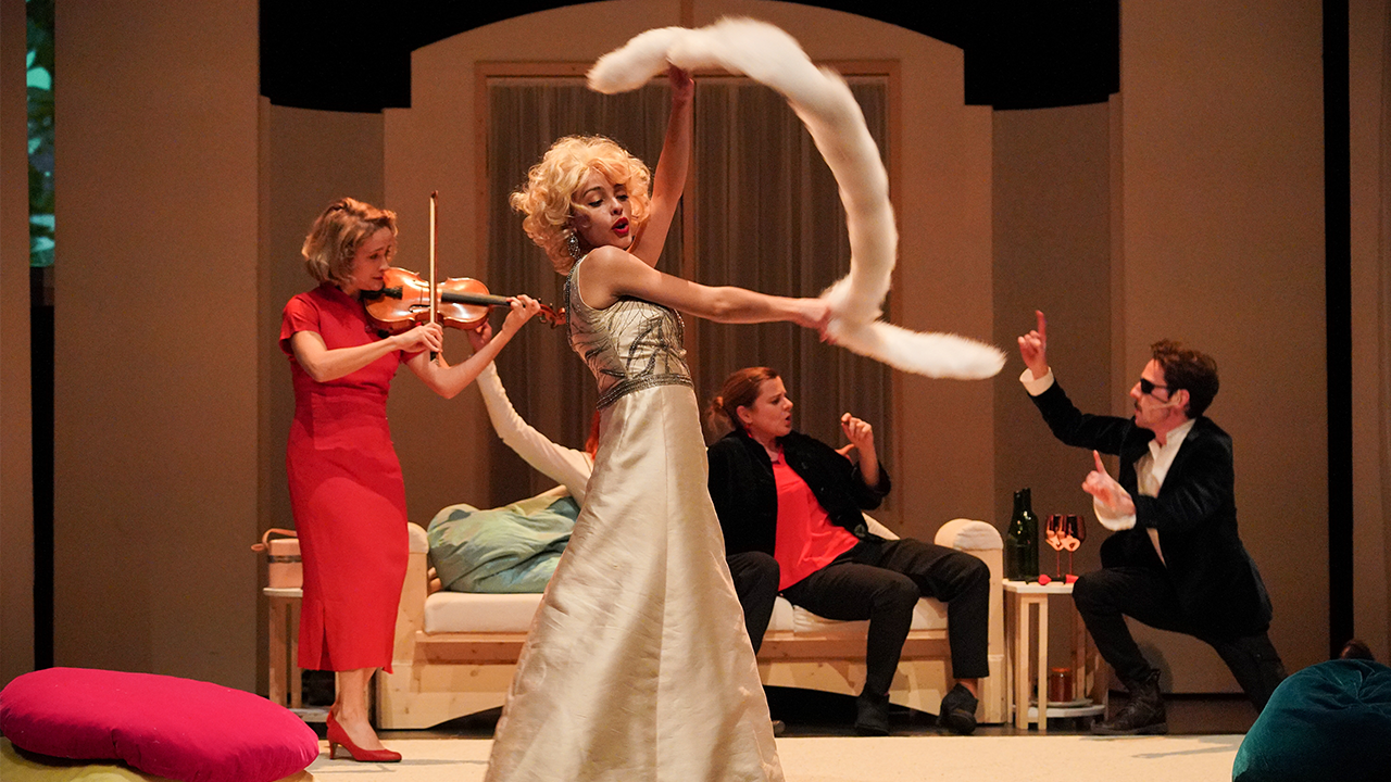 A Bright Room Called Day